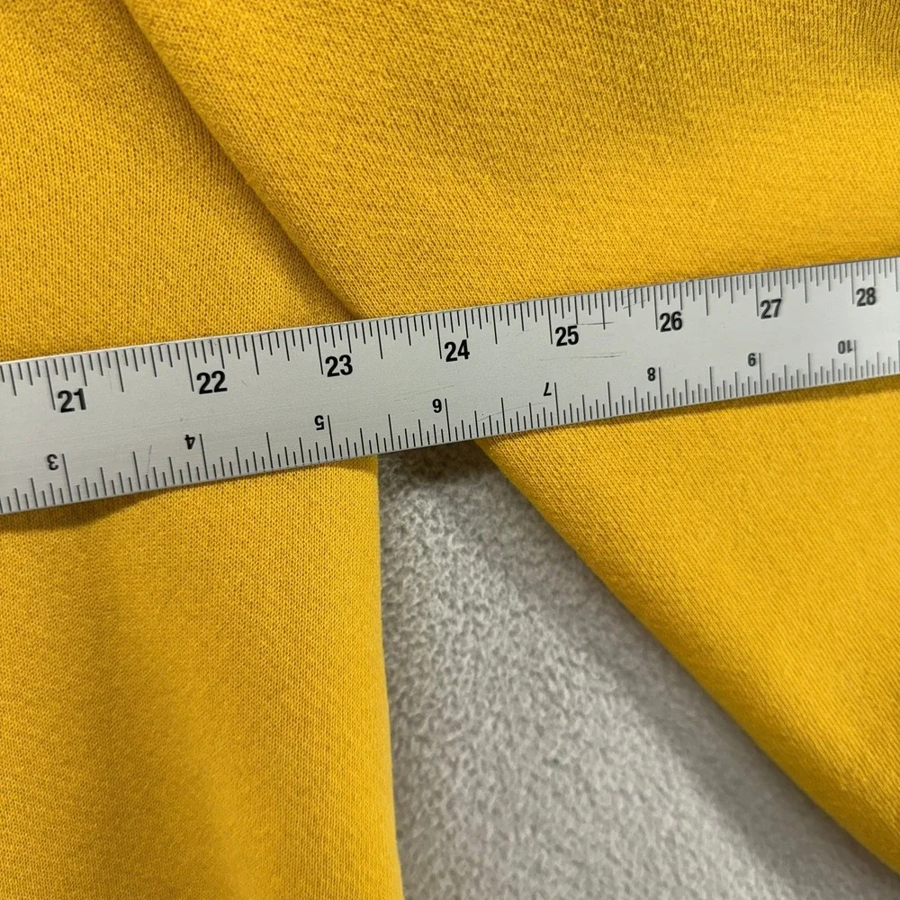 Vintage Minnesota Vikings Sweatshirt Men's Large Yellow Graphic Crewneck 90s